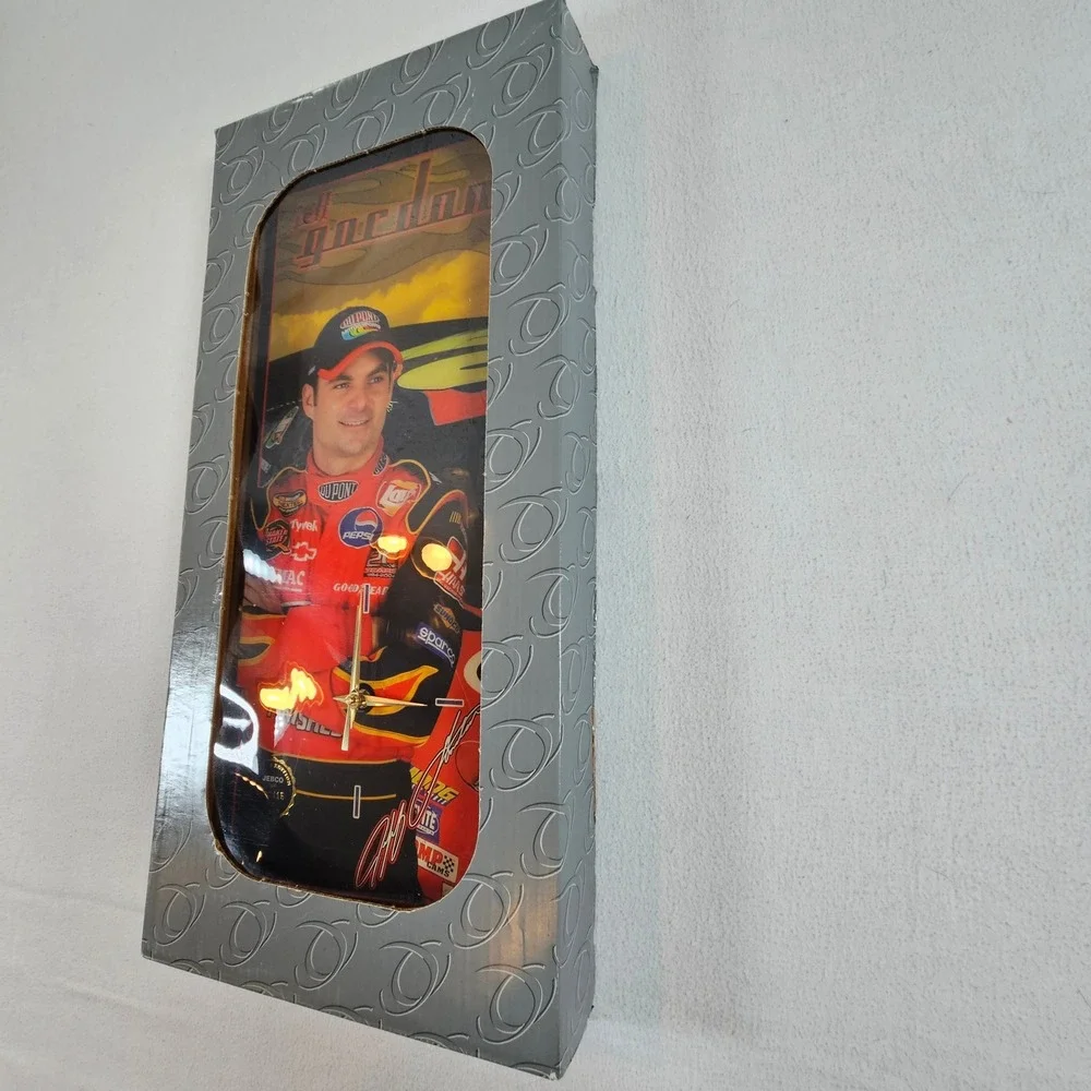 JEBCO Clocks Jeff Gordon NASCAR Wall Clock Limited Edition 415/5000 24 DuPont